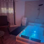 Magnifique Loft 35m2 Jacuzzi Rvb Night 1 Etablissement Ferme Definitivement