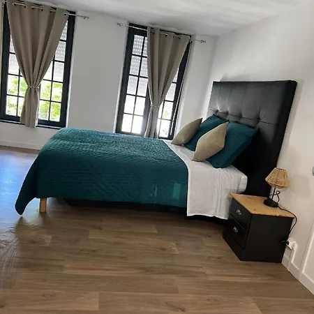 Отель для свиданий Magnifique Loft 35m2 Jacuzzi Rvb Night 1 Etablissement Ferme Definitivement Амьен
