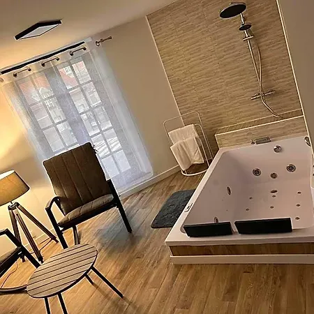 Magnifique Loft 35m2 Jacuzzi Rvb Night 1 Etablissement Ferme Definitivement Отель для свиданий *
