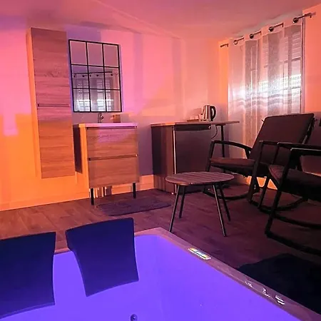 Magnifique Loft 35m2 Jacuzzi Rvb Night 1 Etablissement Ferme Definitivement Амьен