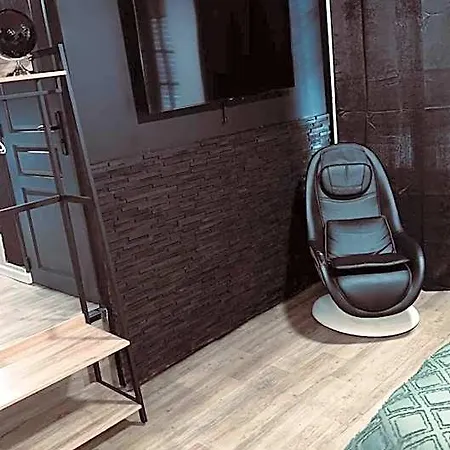 Magnifique Loft 35m2 Jacuzzi Rvb Night 1 Etablissement Ferme Definitivement Отель для свиданий